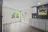 1006 Telegraph Circle - Photo 11