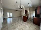 547 Fox Cove - Photo 2