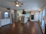 2008 Valley Falls Avenue - Photo 6