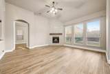 2412 Kemerton - Photo 11
