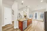 2412 Kemerton - Photo 9