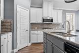 840 Parkside Drive - Photo 4