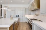 10621 Arrowhead Point Drive - Photo 18