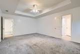 8821 Glen Hollow Drive - Photo 17