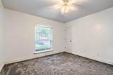8821 Glen Hollow Drive - Photo 23