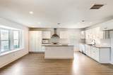 8821 Glen Hollow Drive - Photo 7