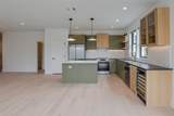 309 Daggett Avenue - Photo 4