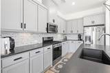 2532 Campden Mews - Photo 5