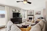 3922 Gilbert Avenue - Photo 3