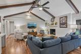 6204 Circleview Drive - Photo 7