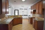 425 Crown Oaks Drive - Photo 14