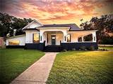 402 Navasota Street - Photo 1