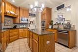 910 Holly Hill - Photo 11