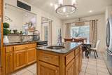 910 Holly Hill - Photo 12