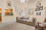 910 Holly Hill - Photo 7