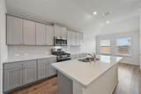 837 Amberwood Court - Photo 9