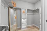 17118 Planters Row - Photo 18
