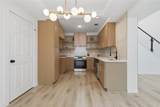 17118 Planters Row - Photo 7