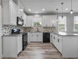 1104 Elm Street - Photo 4