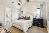 1402 Fountain Grass Court - Photo 24