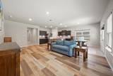 913 Sayle - Photo 9