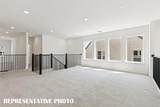 5355 Roselyn Way - Photo 12