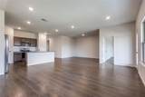 808 Saddle Horn Way - Photo 8