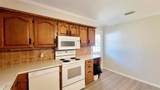 105 Windsor Street - Photo 10