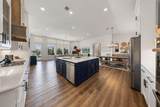 9512 Austin Street - Photo 15
