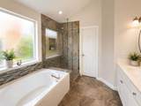 809 Aylesbury Drive - Photo 9
