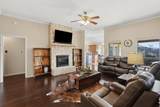 708 Hillcrest Drive - Photo 7