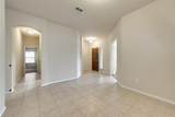 4721 Lazy Oaks Street - Photo 3