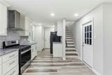 1732 Sheffield Place - Photo 4
