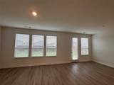 649 Saxony Drive - Photo 3