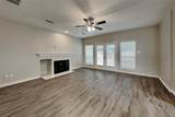 2129 Carrington Avenue - Photo 4