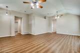 2105 Emerald Oaks - Photo 3
