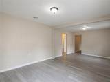 413 Montgomery Street - Photo 2
