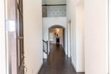 1000 Hoxton Road - Photo 2