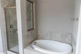 1000 Hoxton Road - Photo 37