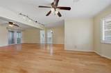 1712 Oakhill Drive - Photo 5