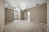 107 Sceptre Drive - Photo 29