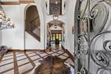 107 Sceptre Drive - Photo 9