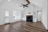 1040 Agnes - Photo 6