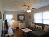 10905 Lake Gardens Drive - Photo 4