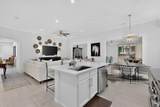 9705 Teakwood Avenue - Photo 11
