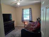 1131 Waweenoc Avenue - Photo 15