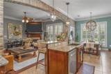 518 Falling Water Circle - Photo 10