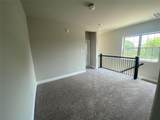801 Ponds Edge Lane - Photo 15