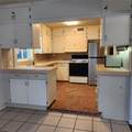 1907 Bell Avenue - Photo 2