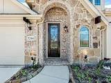 3244 Southampton Drive - Photo 2